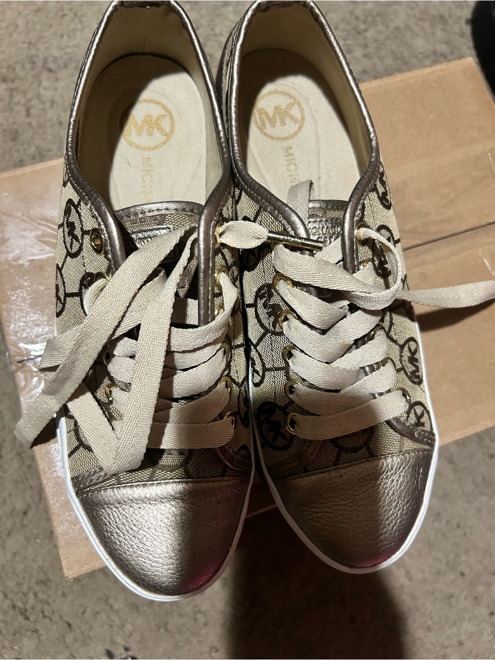 MICHAEL KORS Beige Canvas Sneakers with Gold Metallic Toe